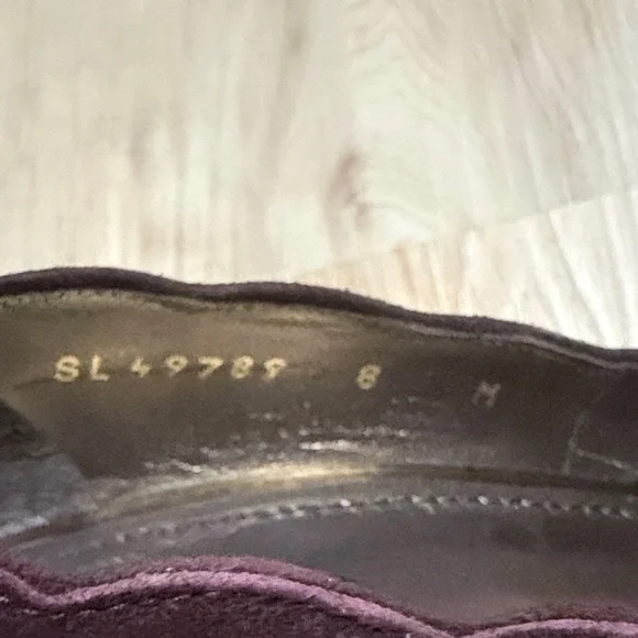 Stuart Weitzman Burgundy Heels - Picture 13 of 16